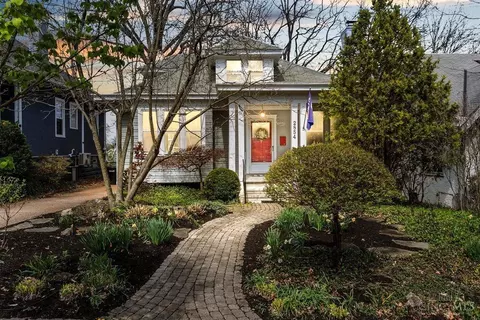 2854 Victoria Ave, Cincinnati, OH 45208