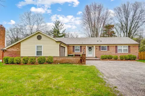 7920 Asbury Hills Dr, Cincinnati, OH 45255