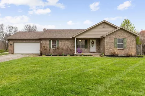 2622 Bethel Maple Rd, Bethel, OH 45106