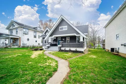 Exterior - 4407 Whetsel Ave, Cincinnati, OH 45227 photo 2 of 8
