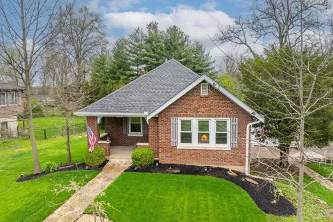 Exterior - 854 N Bend Rd, Cincinnati, OH 45224 photo 4 of 18