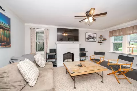 Living - 854 N Bend Rd, Cincinnati, OH 45224 photo 4 of 4