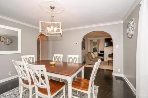 Dining - 854 N Bend Rd, Cincinnati, OH 45224 photo 4 of 4
