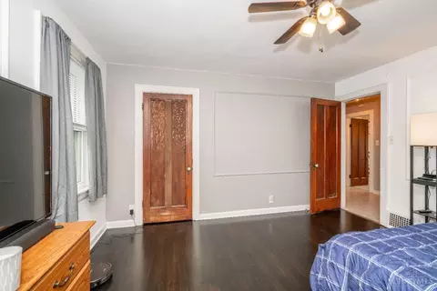 Bedroom - 854 N Bend Rd, Cincinnati, OH 45224 photo 3 of 4