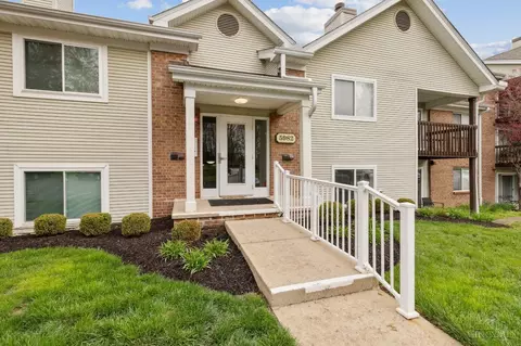 5982 Meadow Creek Dr #6, Milford, OH 45150