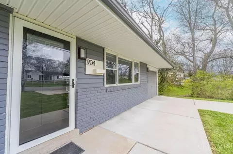Exterior - 904 Mckelvey Rd, Cincinnati, OH 45231 photo 4 of 12