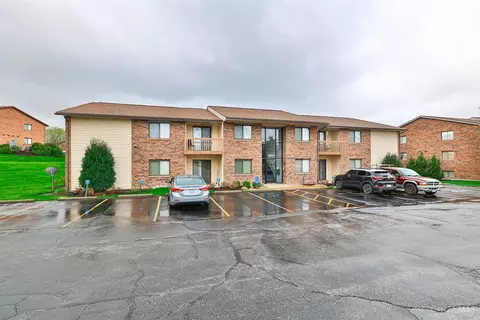 3893 Mack Rd #118, Fairfield, OH 45014
