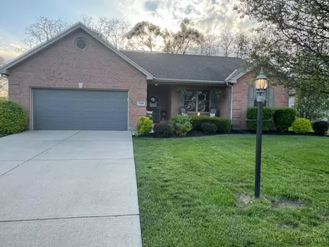 7488 Dian Dr, Carlisle, OH 45005
