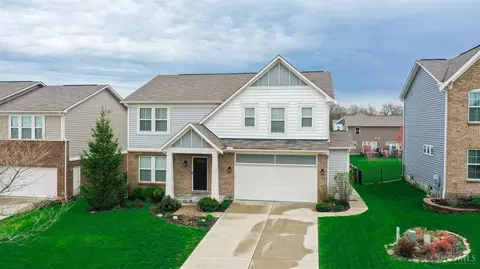 2790 Galileo Ln, Middletown, OH 45005