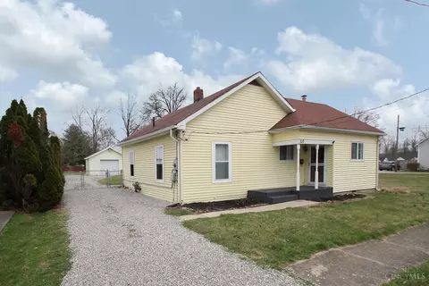 510 Union St, Bethel, OH 45106