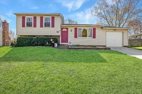 4594 Blackberry Ln, Batavia, OH 45103