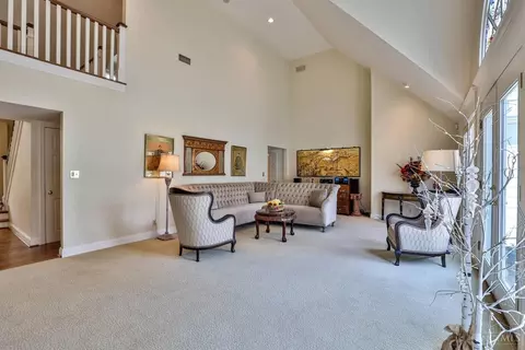 Living - 4450 Miami Rd, Cincinnati, OH 45243 photo 3 of 16