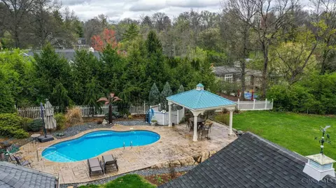 Exterior - 4450 Miami Rd, Cincinnati, OH 45243 photo 21 of 21