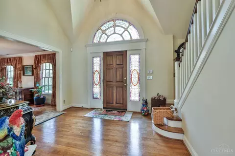 Entry Way - 4450 Miami Rd, Cincinnati, OH 45243 photo 1 of 5