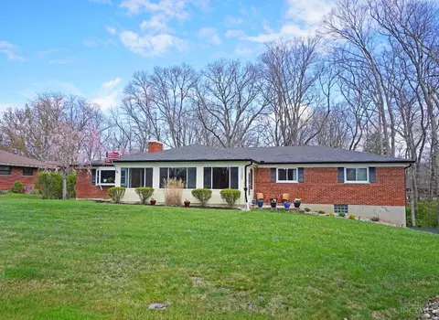 1307 Betty Ln, Day Heights, OH 45150