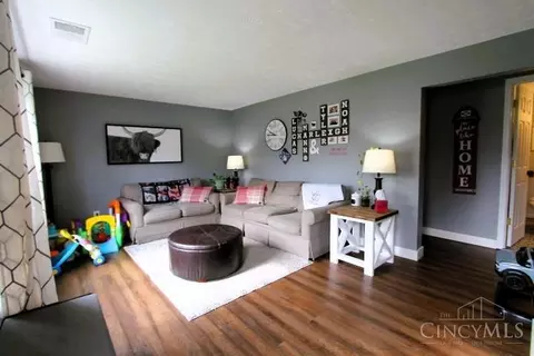 Living - 174 Sixth St, Williamsburg, OH 45176 photo 1 of 3