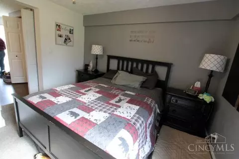 Bedroom - 174 Sixth St, Williamsburg, OH 45176 photo 1 of 6