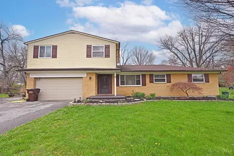 5759 Elmcris Dr, Day Heights, OH 45150