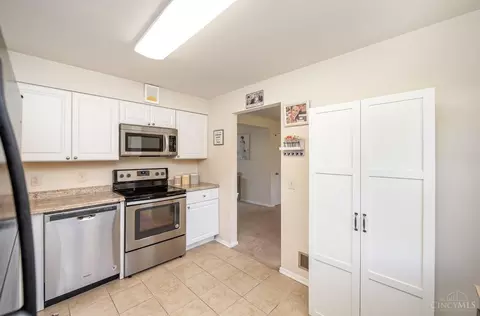 Kitchen - 160 Julep Ln, Cincinnati, OH 45218 photo 3 of 3