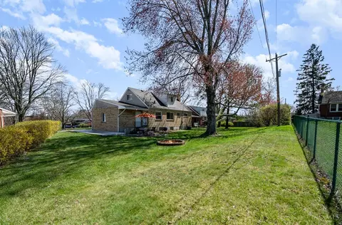 Exterior - 160 Julep Ln, Cincinnati, OH 45218 photo 4 of 5