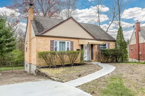3909 Cedarwood Pl, Cincinnati, OH 45213