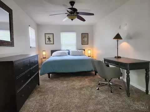 Bedroom - 6009 Hickorytree Ct, Cincinnati, OH 45233 photo 1 of 5
