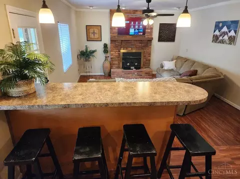 Kitchen - 6009 Hickorytree Ct, Cincinnati, OH 45233 photo 5 of 5