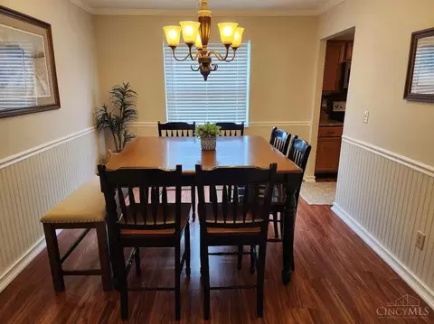 Dining - 6009 Hickorytree Ct, Cincinnati, OH 45233 photo 1 of 2