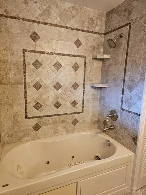 Bath - 6301 Rapid Run Rd, Cincinnati, OH 45233 photo 3 of 5
