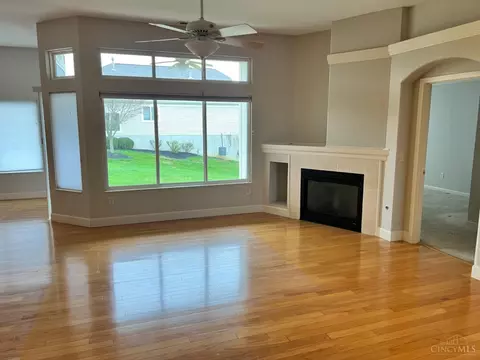 Living - 3534 Macpherson Pl, Cincinnati, OH 45245 photo 2 of 2