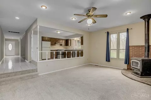 Living - 8540 Whitegate Dr, Morrow, OH 45152 photo 5 of 6
