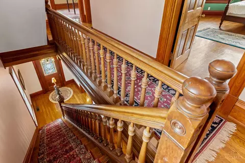 Entry Way - 3205 Bishop St, Cincinnati, OH 45220 photo 6 of 14