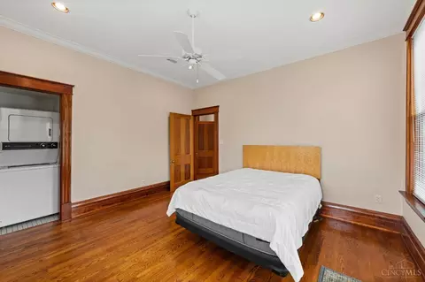 Bedroom - 3205 Bishop St, Cincinnati, OH 45220 photo 2 of 6