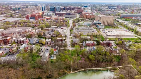 View/Area - 3205 Bishop St, Cincinnati, OH 45220 photo 4 of 4