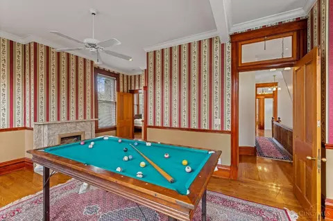 Living - 3205 Bishop St, Cincinnati, OH 45220 photo 6 of 6