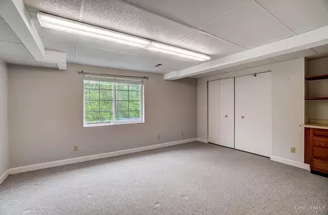 Bedroom - 10529 Mill Rd, Cincinnati, OH 45240 photo 6 of 6