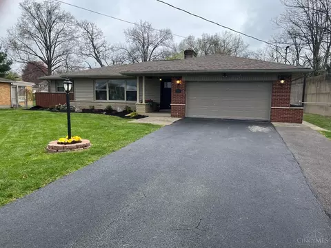 5950 Cooper Rd, Montgomery, OH 45242