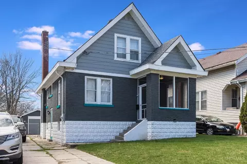 3215 Phoenix Ave, Cheviot, OH 45211