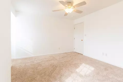 Bedroom - 7512 Centennial Falls Ln, Maineville, OH 45039 photo 4 of 7
