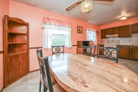 Dining - 116 Lellan Ave, Harrison, OH 45030 photo 1 of 2