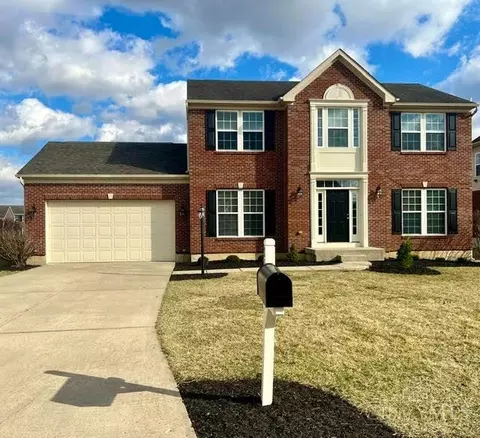 8128 Vegas Ct, West Chester, OH 45069