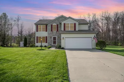 1548 Deer Woods Dr, Milford, OH 45150