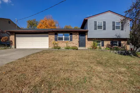 1802 Leway Dr, Fairfield, OH 45014