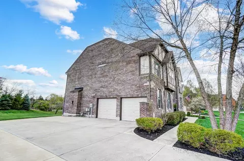 Exterior - 8327 Pine Run Dr, Cincinnati, OH 45244 photo 11 of 11