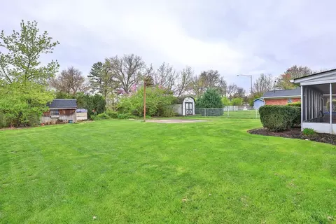 Exterior - 1120 Oldwick Dr, Reading, OH 45215 photo 5 of 10