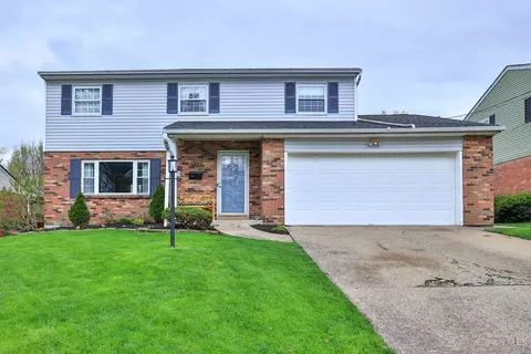 1120 Oldwick Dr, Reading, OH 45215