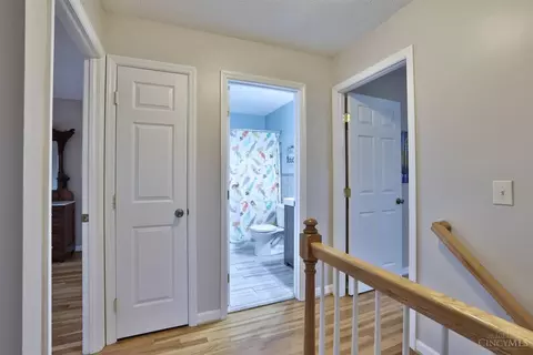 Entry Way - 1120 Oldwick Dr, Reading, OH 45215 photo 3 of 3