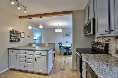 Kitchen - 1120 Oldwick Dr, Reading, OH 45215 photo 3 of 5