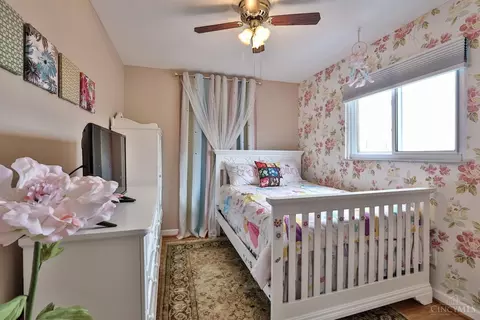 Bedroom - 1120 Oldwick Dr, Reading, OH 45215 photo 3 of 9