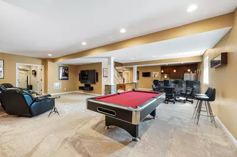 Living - 9737 Zig Zag Rd, Montgomery, OH 45242 photo 15 of 17